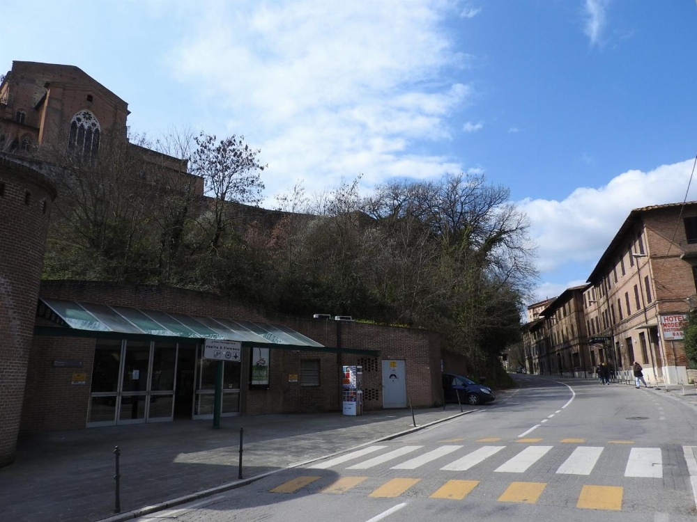 Hotel Moderno Main image